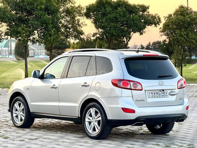 Hyundai Santa Fe 2010, 235,000 km - 2.0 l - Bakı