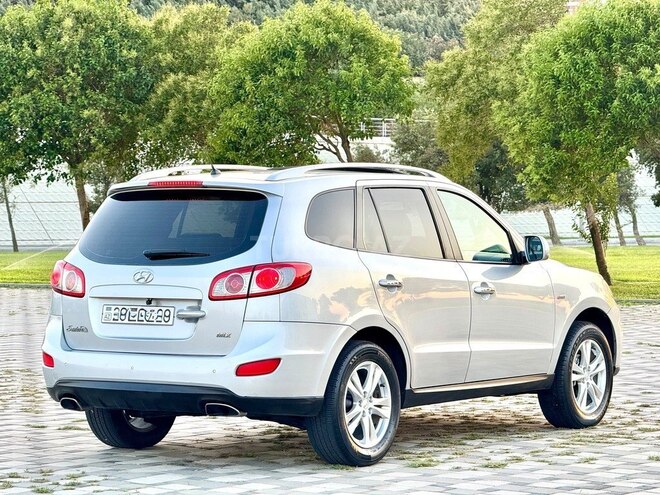 Hyundai Santa Fe 2010, 235,000 km - 2.0 l - Bakı