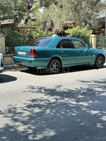 Mercedes C 240 1998, 435,000 km - 2.4 l - Bakı