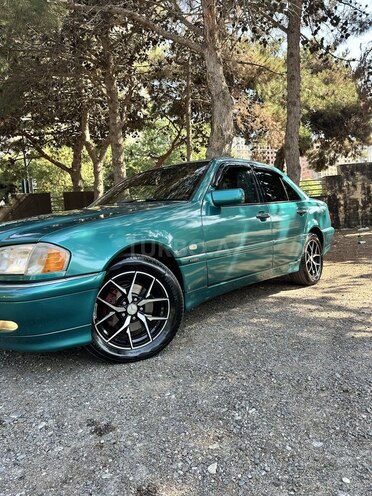 Mercedes C 240 1998, 435,000 km - 2.4 l - Bakı
