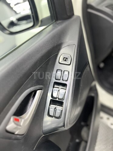 Hyundai Tucson 2011, 279,800 km - 2.0 l - Sumqayıt