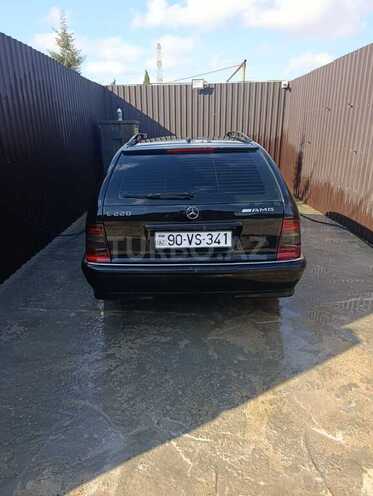Mercedes C 200 2000, 740,000 km - 2.2 л - Bakı