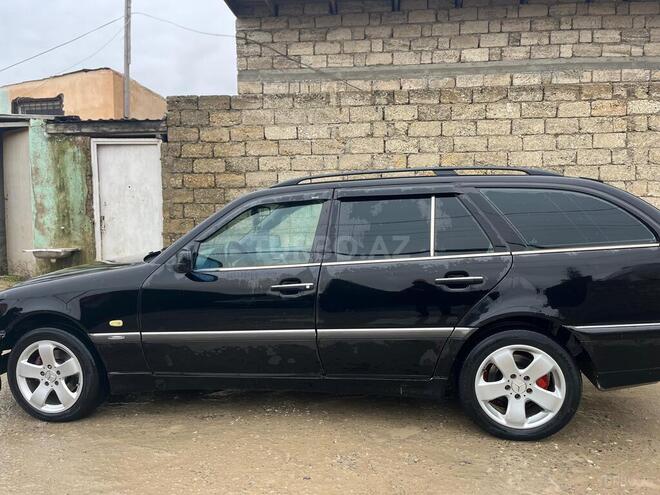 Mercedes C 200 2000, 740,000 km - 2.2 л - Bakı