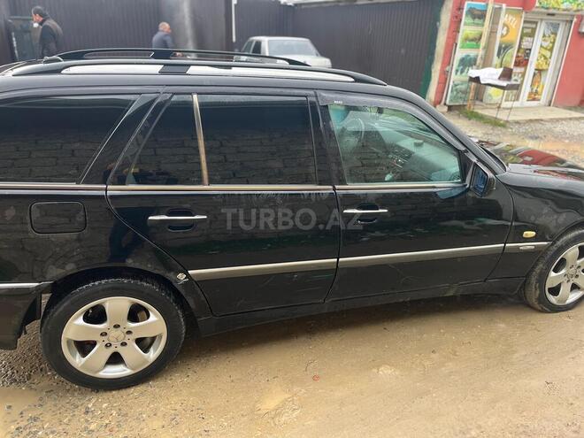 Mercedes C 200 2000, 740,000 km - 2.2 л - Bakı