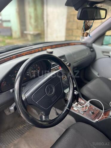 Mercedes C 200 2000, 740,000 km - 2.2 л - Bakı