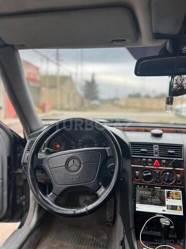 Mercedes C 200 2000, 740,000 km - 2.2 л - Bakı