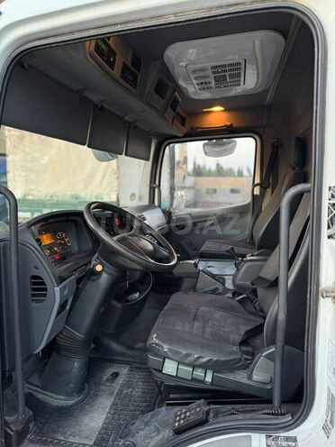 Mercedes Atego 816 2010, 560,000 km - 4.3 л - Bakı