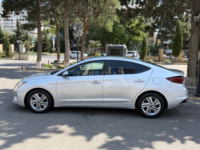 Hyundai Elantra 2019, 107,000 km - 2.0 л - Bakı