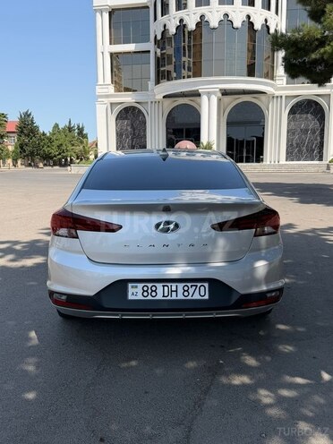 Hyundai Elantra 2019, 107,000 km - 2.0 л - Bakı