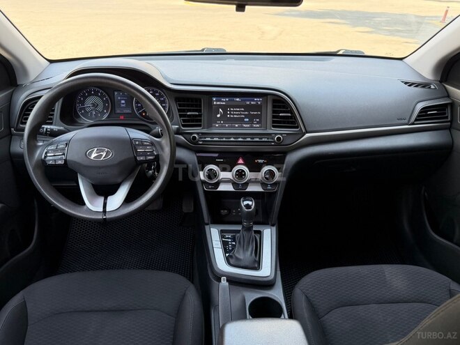 Hyundai Elantra 2019, 107,000 km - 2.0 л - Bakı