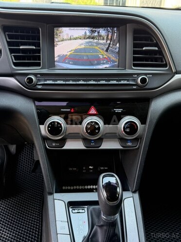 Hyundai Elantra 2019, 107,000 km - 2.0 л - Bakı