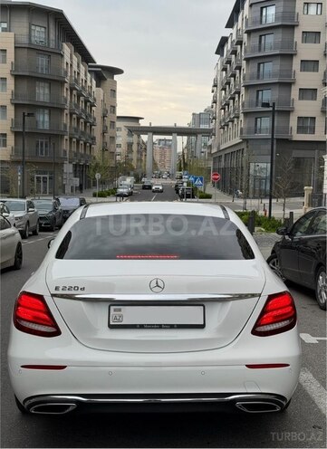 Mercedes E 220 d 2017, 130,000 km - 2.0 l - Bakı