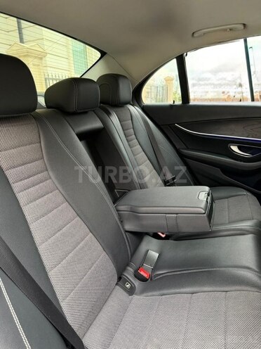 Mercedes E 220 d 2017, 130,000 km - 2.0 l - Bakı