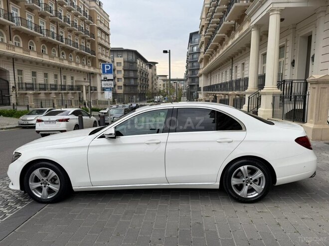 Mercedes E 220 d 2017, 130,000 km - 2.0 l - Bakı