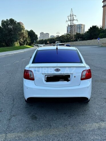 Kia Rio 2011, 244,300 km - 1.4 l - Bərdə
