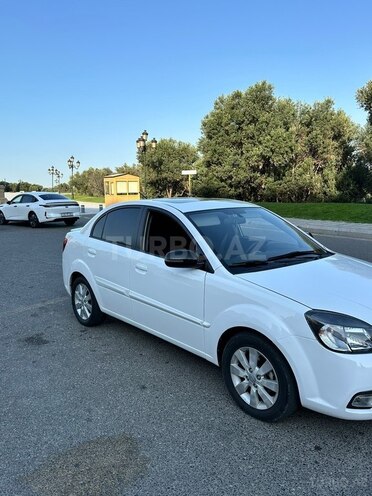 Kia Rio 2011, 244,300 km - 1.4 l - Bərdə