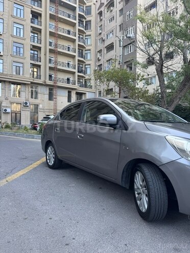 Mitsubishi Attrage 2015, 145,300 km - 1.2 l - Bakı