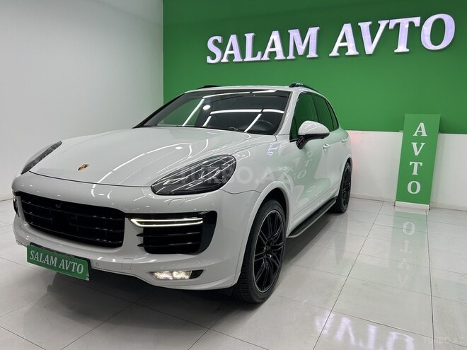 Porsche Cayenne Turbo 2016, 133,000 km - 4.8 л - Bakı