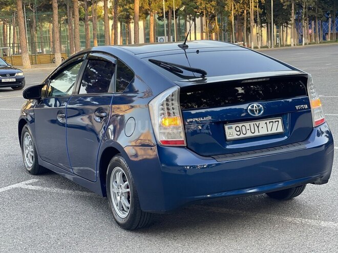 Toyota Prius 2011, 312,112 km - 1.8 l - Sumqayıt