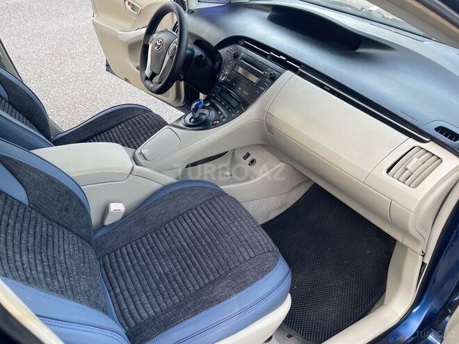 Toyota Prius 2011, 312,112 km - 1.8 l - Sumqayıt