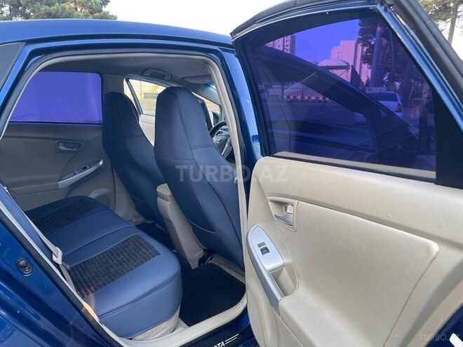 Toyota Prius 2011, 312,112 km - 1.8 l - Sumqayıt