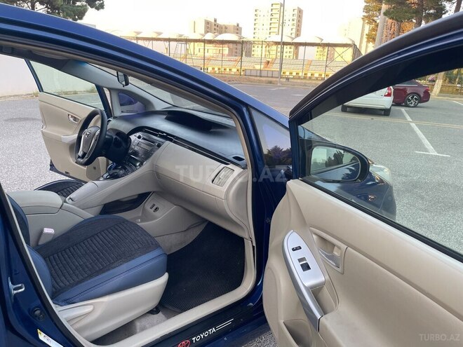 Toyota Prius 2011, 312,112 km - 1.8 l - Sumqayıt
