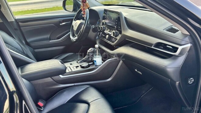 Toyota Highlander 2022, 94,000 km - 2.5 l - Bakı