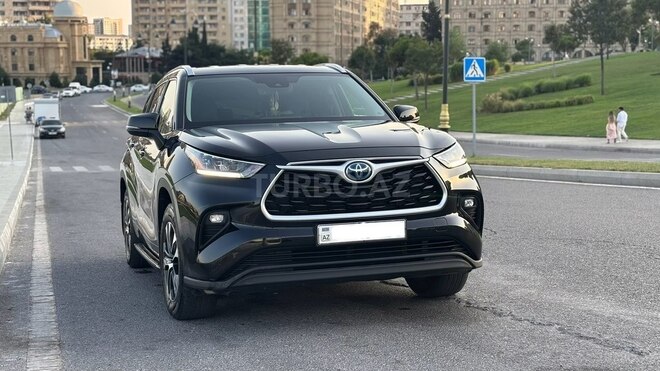 Toyota Highlander 2022, 94,000 km - 2.5 l - Bakı