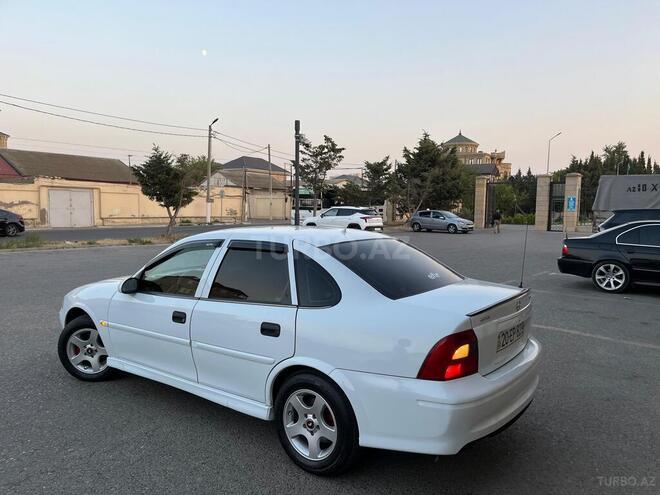 Opel Vectra 2001, 376,146 km - 1.8 л - Sumqayıt