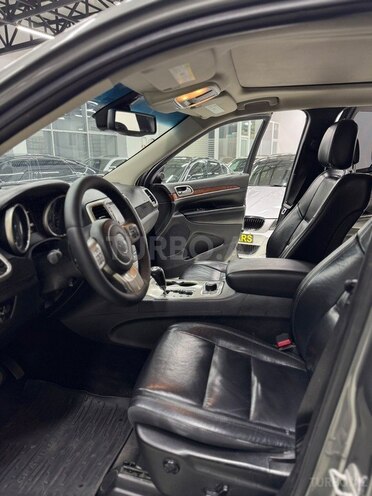 Jeep Grand Cherokee 2011, 274,000 km - 3.6 л - Bakı