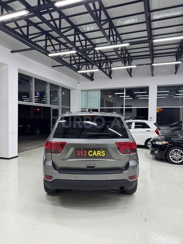 Jeep Grand Cherokee 2011, 274,000 km - 3.6 л - Bakı