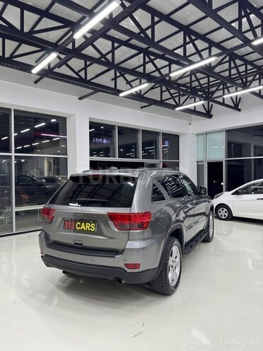 Jeep Grand Cherokee 2011, 274,000 km - 3.6 л - Bakı