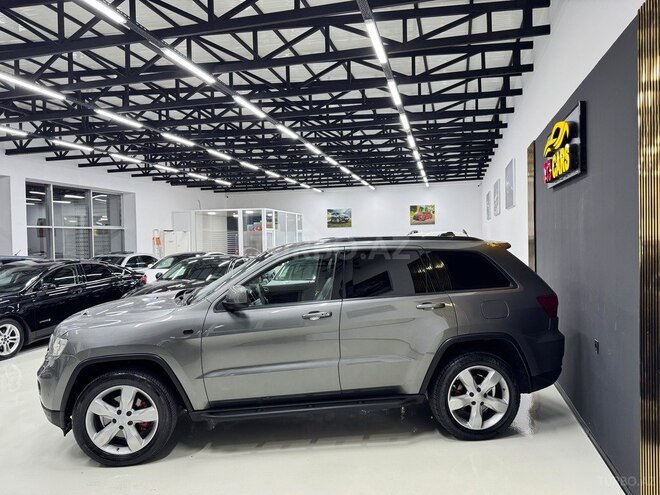 Jeep Grand Cherokee 2011, 274,000 km - 3.6 л - Bakı