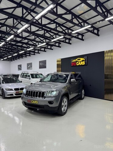 Jeep Grand Cherokee 2011, 274,000 km - 3.6 л - Bakı