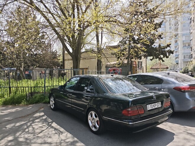 Mercedes E 320 1999, 400,000 km - 3.2 l - Bakı