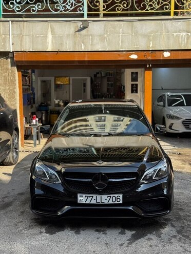 Mercedes E 220 2013, 295,000 km - 2.1 l - Bakı