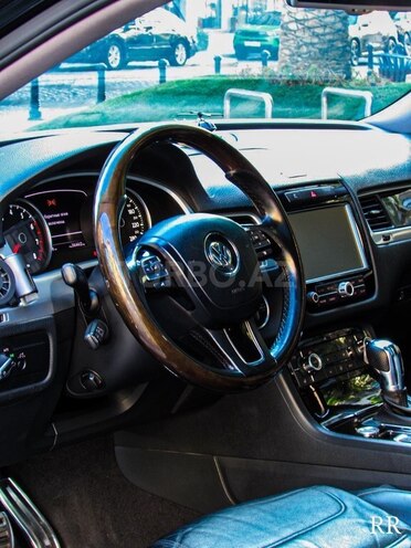 Volkswagen Touareg 2011, 245,000 km - 3.6 l - Bakı