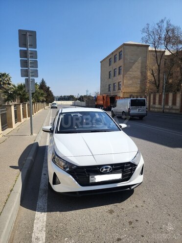 Hyundai i20 2023, 3,741 km - 1.4 л - Bakı