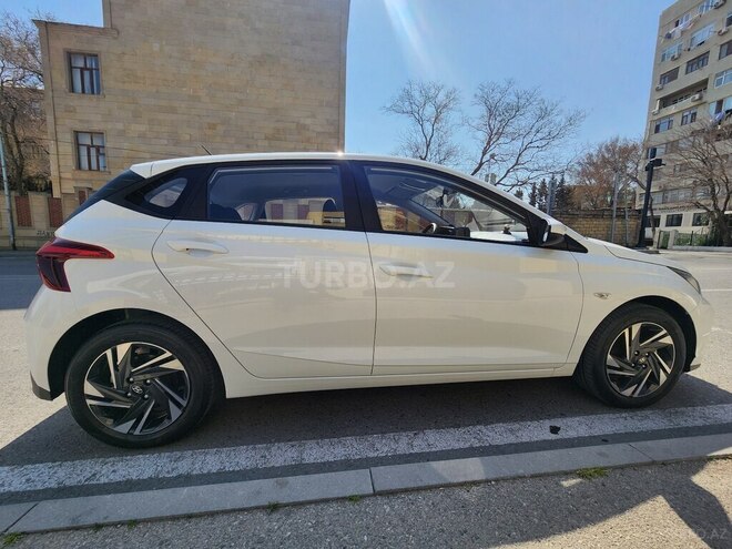 Hyundai i20 2023, 3,741 km - 1.4 л - Bakı