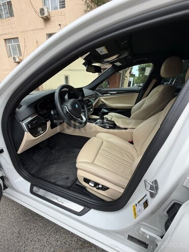 BMW 530 2019, 152,000 km - 2.0 л - Bakı
