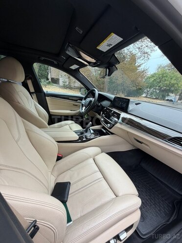 BMW 530 2019, 152,000 km - 2.0 л - Bakı