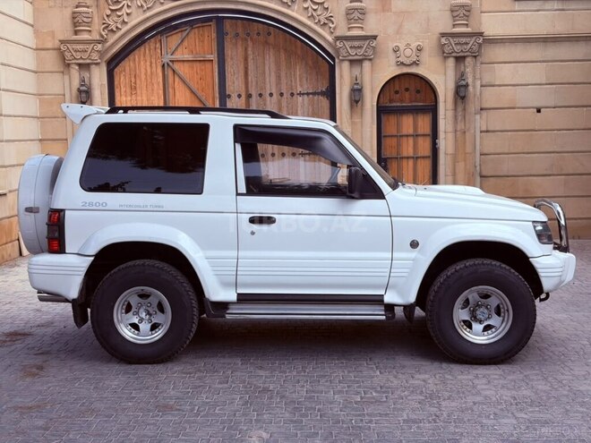 Mitsubishi Pajero 1996, 430,000 km - 2.8 l - Bakı