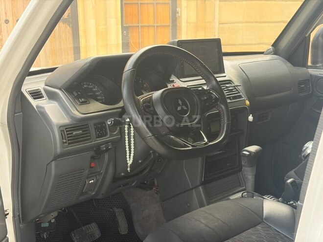 Mitsubishi Pajero 1996, 430,000 km - 2.8 l - Bakı
