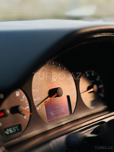 Mercedes E 280 2001, 320,500 km - 2.8 l - Bakı