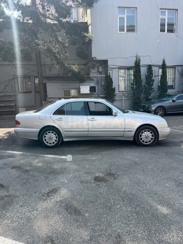 Mercedes E 270 2000, 621,000 km - 2.7 l - Bakı