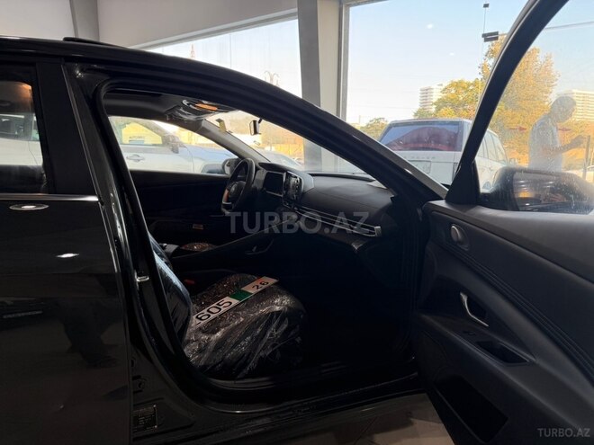 Hyundai Elantra 2026, 0 km - 1.5 l - Bakı