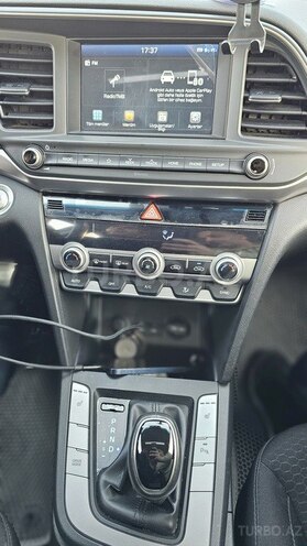 Hyundai Elantra 2019, 175,000 km - 2.0 л - Bakı
