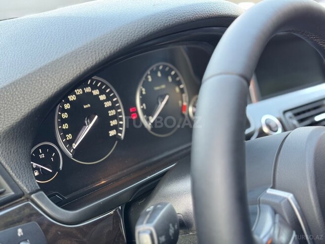 BMW 528 2015, 143,000 km - 2.0 l - Gəncə