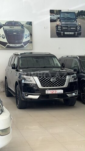 Nissan Patrol 2018, 120,000 km - 4.0 l - Bakı