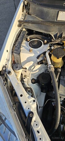 Toyota RAV4 2002, 320,000 km - 2.0 l - Masallı